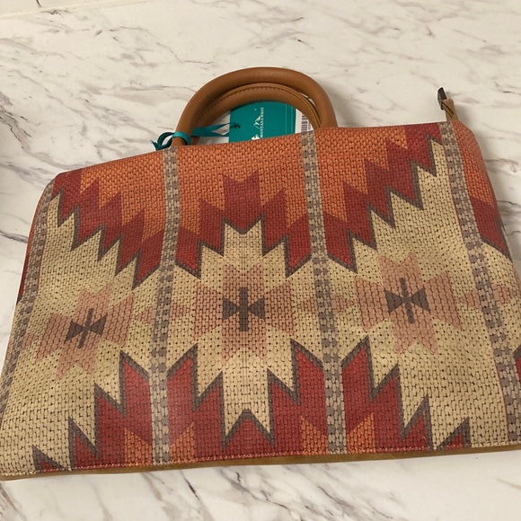 Elegant MontanaWest laptop bag with handles and shoulder strap, Southwest design - Picture 1 of 4